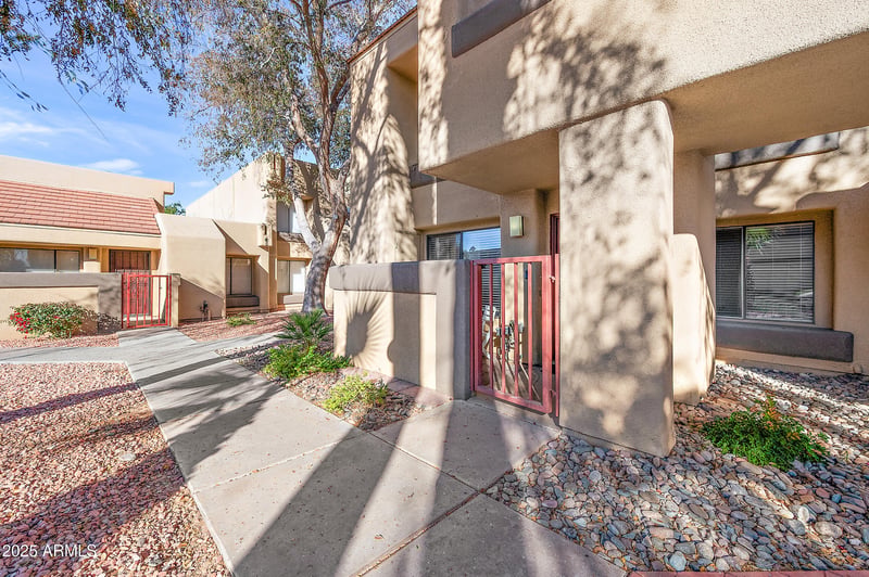 1432 Emerald Ave #742, Mesa, AZ 85202