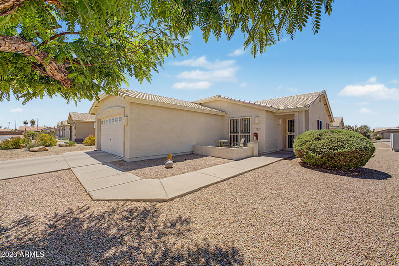 1433 E Cherry Hills Dr, Chandler, AZ 85249