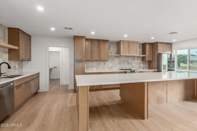 1433 Hudson Dr, Tempe, AZ 85281