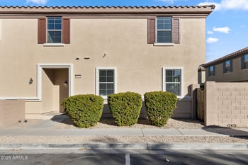 1433 80th Ln, Phoenix, AZ 85043