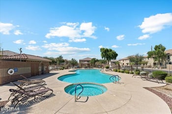 1433 80th Ln, Phoenix, AZ 85043