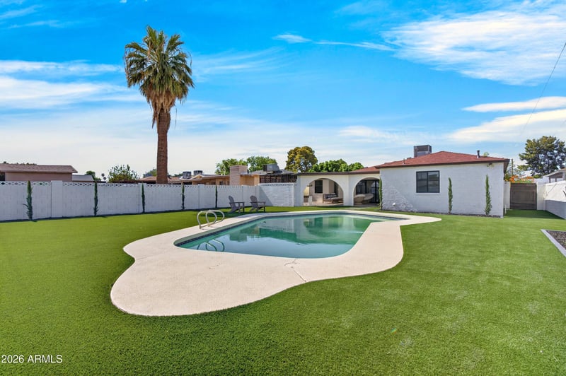 1433 W 1st St, Mesa, AZ 85201