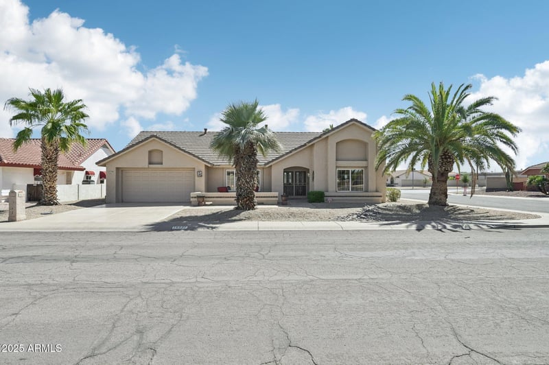 14337 Circle Ridge Dr, Sun City West, AZ 85375