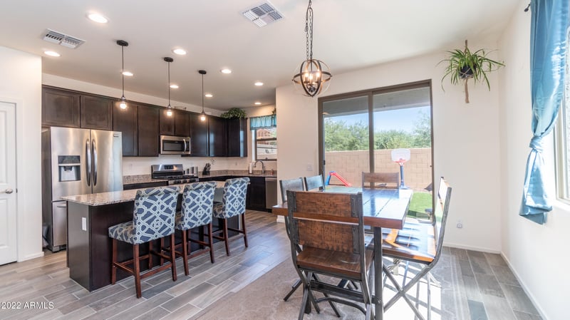 14338 Bronco Trl, Surprise, AZ 85387