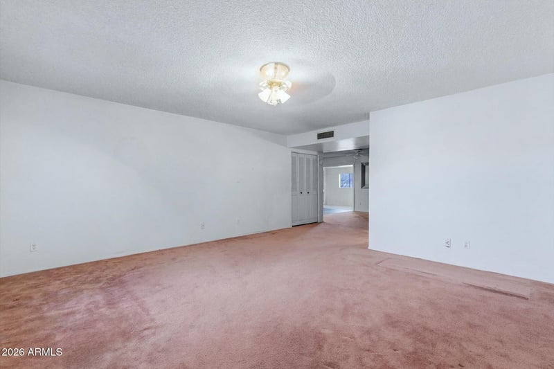 1434 W Kerry Ln, Phoenix, AZ 85027