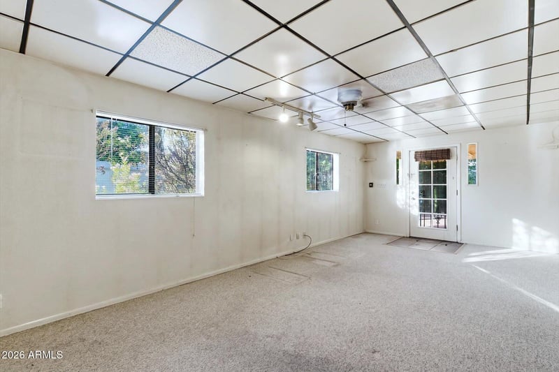 1434 W Kerry Ln, Phoenix, AZ 85027