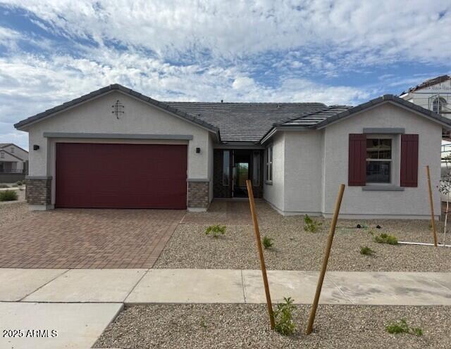 14346 Soft Wind Dr, Surprise, AZ 85388