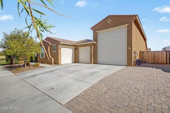 14353 Ventura St, Surprise, AZ 85379