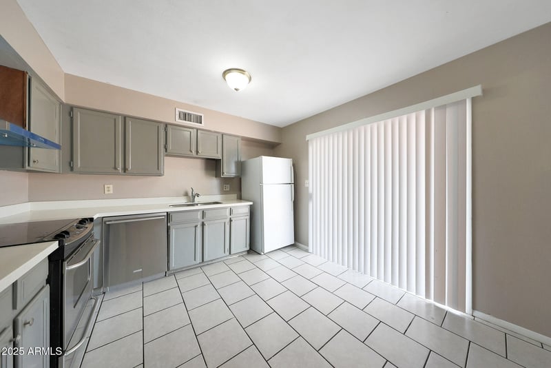 1436 Lazona Dr, Mesa, AZ 85204