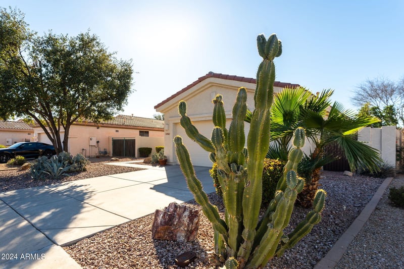 14361 Avalon Dr, Goodyear, AZ 85395