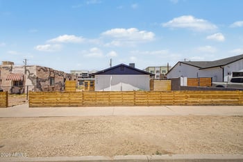 1438 Adams St, Phoenix, AZ 85034