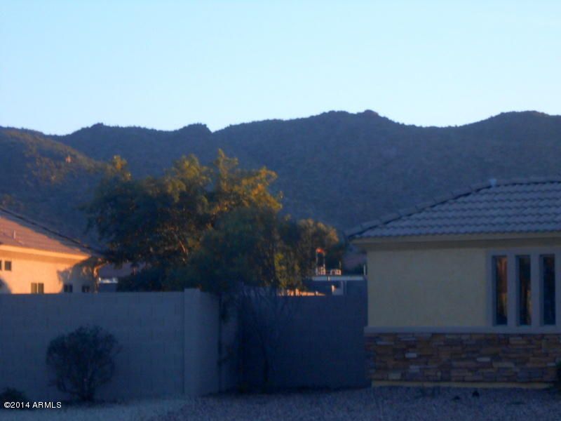 1438 E Constance Way, Phoenix, AZ 85042