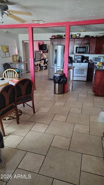 1438 E Hatcher Rd, Phoenix, AZ 85020