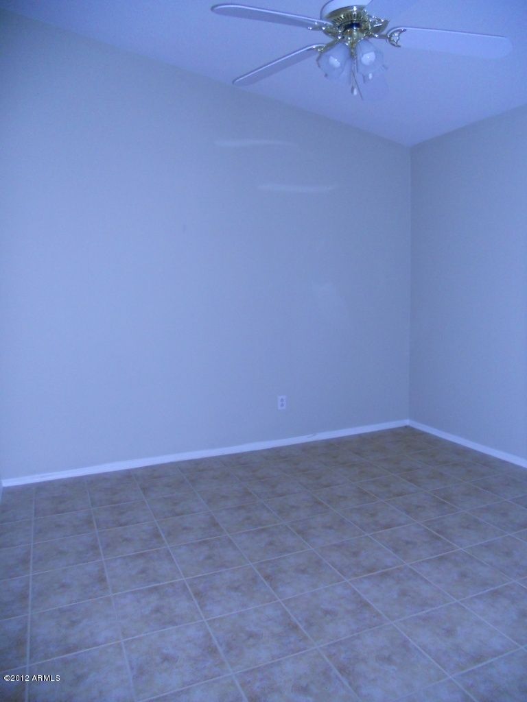 1438 E Maldonado Dr, Phoenix, AZ 85042