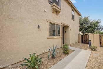 1438 80th Ln, Phoenix, AZ 85043
