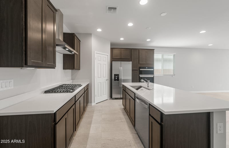 1438 Treasure Trl, Apache Junction, AZ 85120