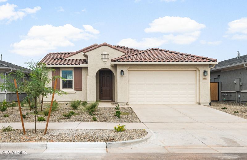 1438 W Treasure Trl, Apache Junction, AZ 85120