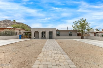 1439 Hatcher Rd, Phoenix, AZ 85020