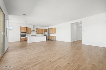 1439 S 183rd Dr, Goodyear, AZ 85338