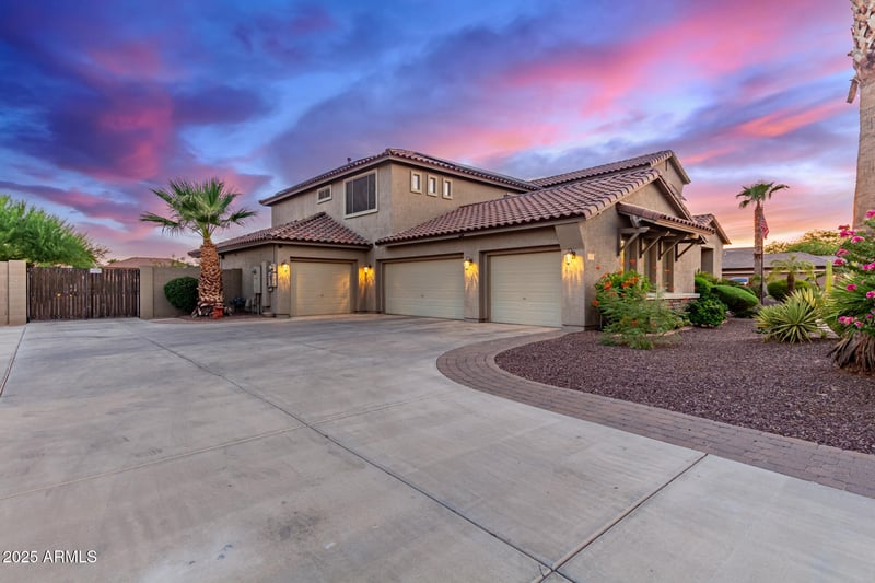 14391 Yucatan St, Surprise, AZ 85379