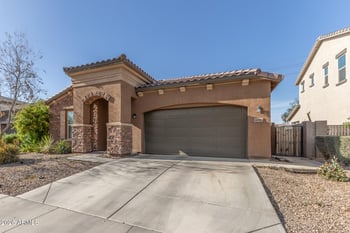 14394 Georgia Dr, Surprise, AZ 85379