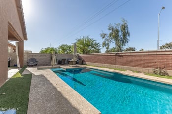 14394 Georgia Dr, Surprise, AZ 85379