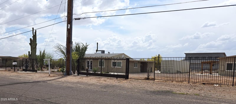 144 Cactus Rd, Apache Junction, AZ 85119