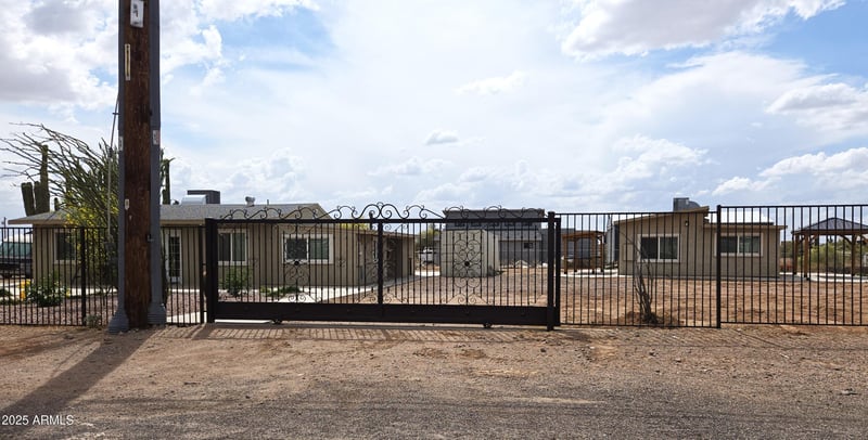 144 Cactus Rd, Apache Junction, AZ 85119