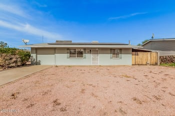 144 Peretz Cir, Morristown, AZ 85342