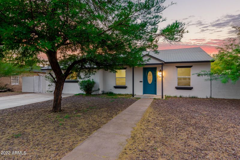 1440 E Almeria Rd, Phoenix, AZ 85006