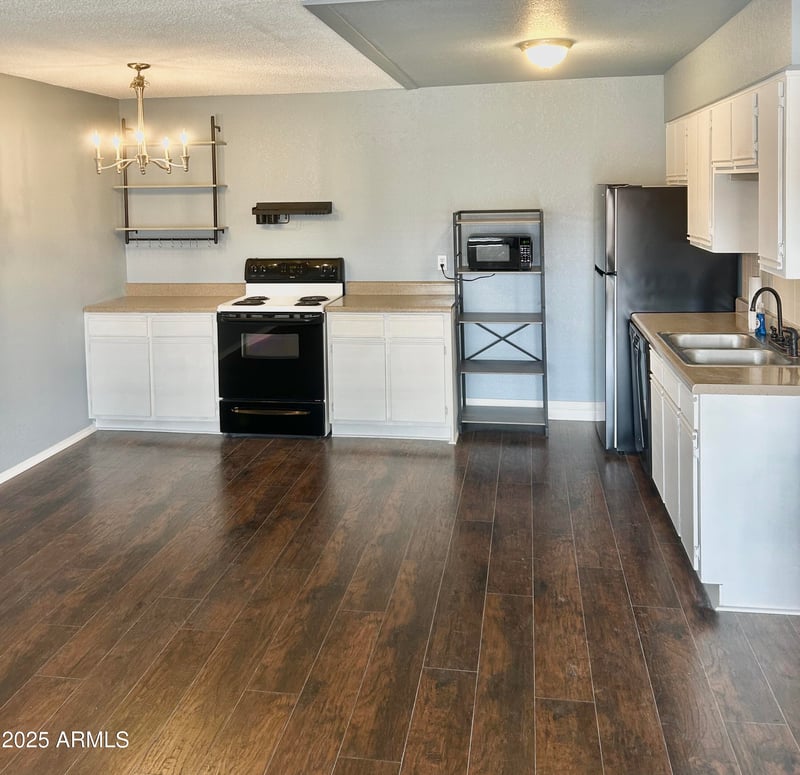 1440 Idaho Rd #2041, Apache Junction, AZ 85119