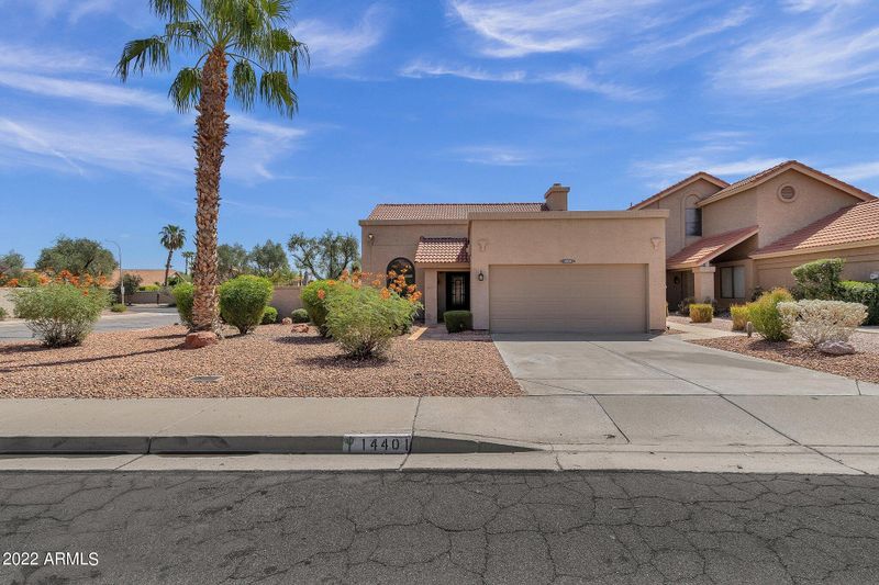 14401 S Cholla Canyon Dr, Phoenix, AZ 85044