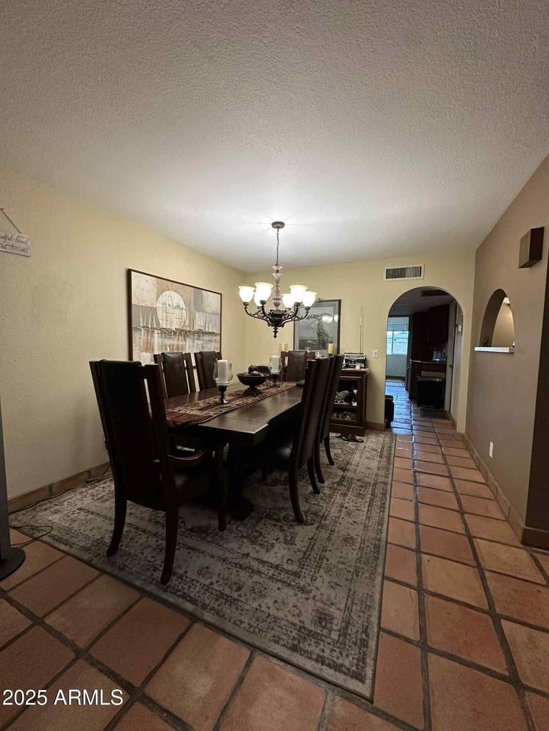 14402 Coral Gables Dr, Phoenix, AZ 85023