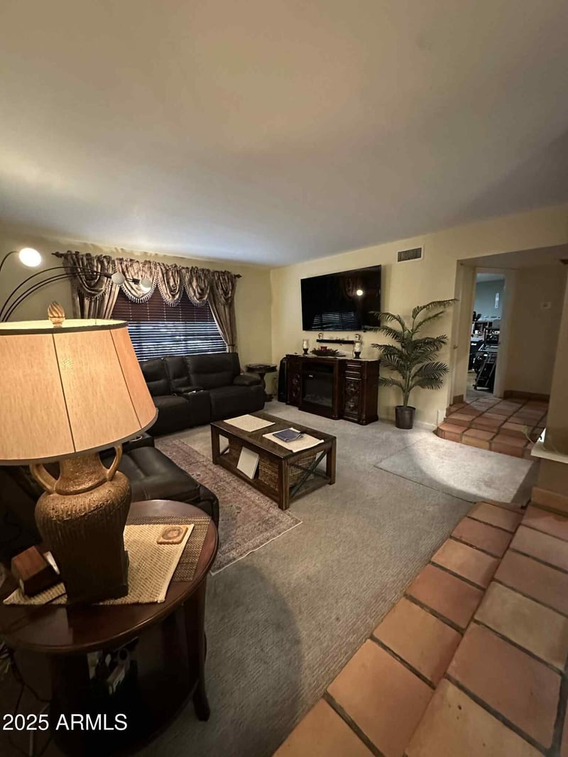 14402 Coral Gables Dr, Phoenix, AZ 85023