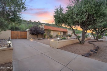 14402 Coral Gables Dr, Phoenix, AZ 85023