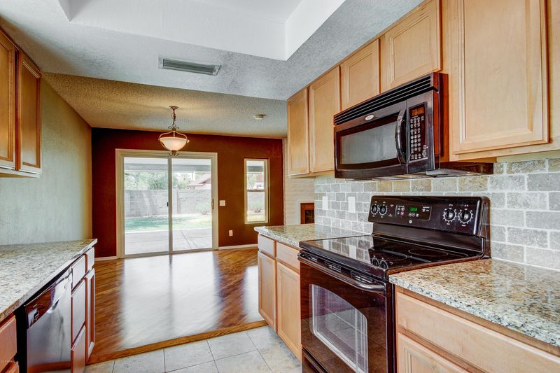 14402 N 43rd Pl, Phoenix, AZ 85032