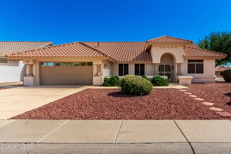 14402 Trading Post Dr, Sun City West, AZ 85375