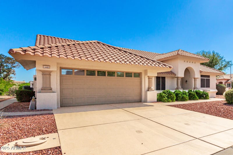 14402 Trading Post Dr, Sun City West, AZ 85375