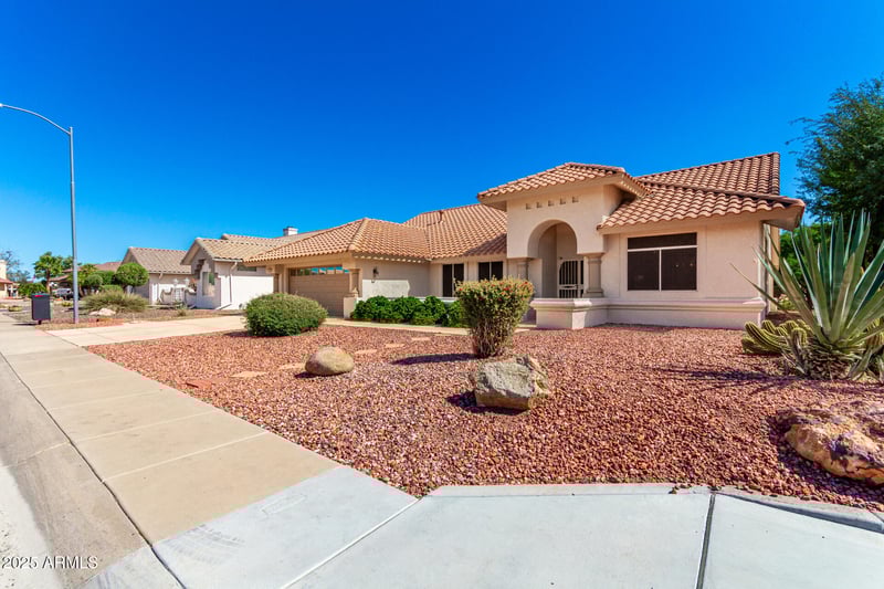 14402 Trading Post Dr, Sun City West, AZ 85375