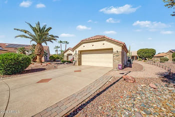 14403 Horizon Dr, Sun City West, AZ 85375