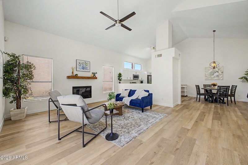 14405 S Cholla Canyon Dr, Phoenix, AZ 85044