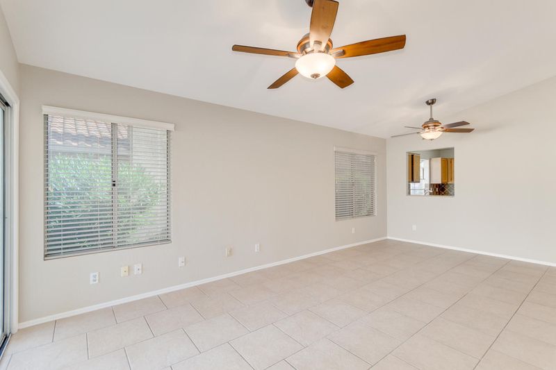 14406 S 43rd St, Phoenix, AZ 85044