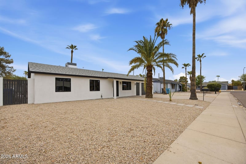 14407 N 37th Ct, Phoenix, AZ 85032