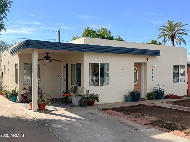 1441 Diamond St, Phoenix, AZ 85006