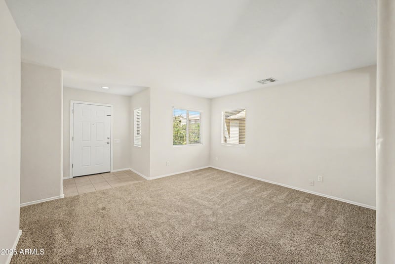 1441 Christopher St, San Tan Valley, AZ 85140