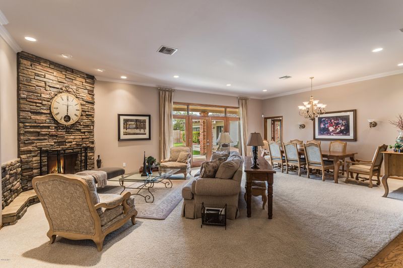1441 E Missouri Ave, Phoenix, AZ 85014