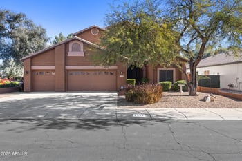 1441 La Arboleta Dr, Gilbert, AZ 85296