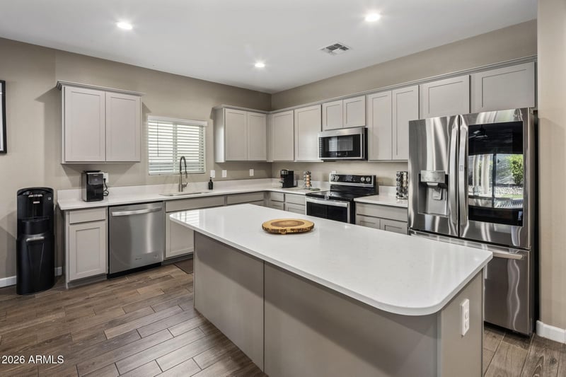 1441 Sussex St, San Tan Valley, AZ 85143