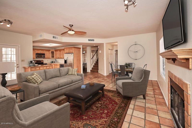 14414 S 40th Pl, Phoenix, AZ 85044