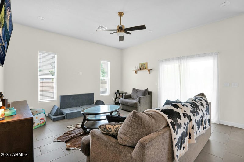 14415 184th Ave, Surprise, AZ 85388